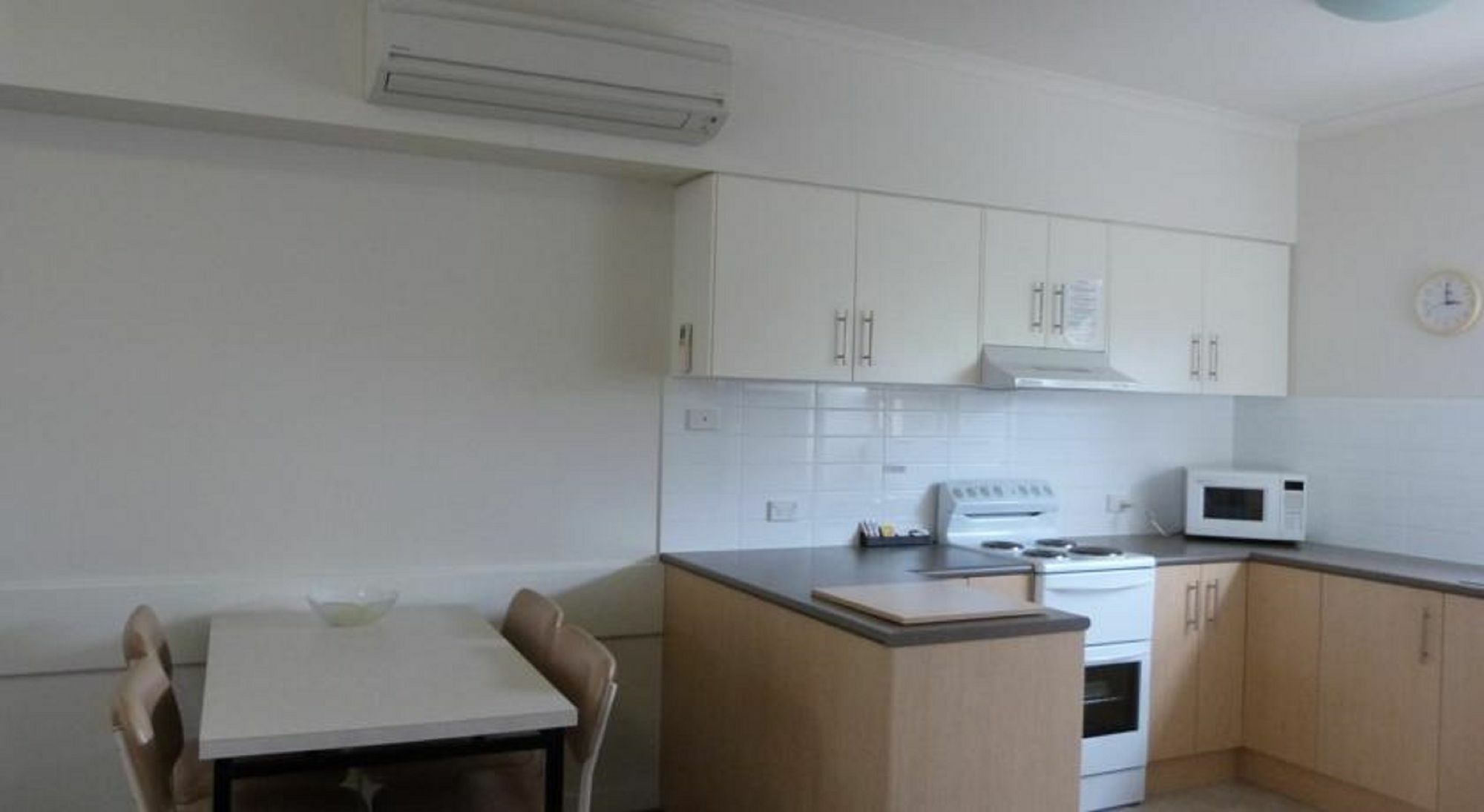 เกลเนล์ก ฮอลิเดย์ อพาร์ตเมนต์ - คอร์ฟู Apartment แอดิเลด ภายนอก รูปภาพ
